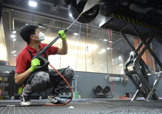 成都｜洗辆车最高8800元 每月能接四五单