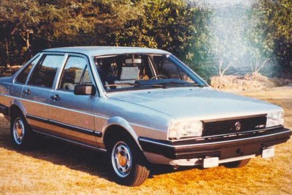 车价越来越贵？20年前的奔驰S600就已经要160万了！