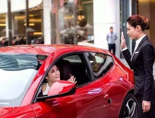 揭秘4S店卖车强推贷款骗局！赚1万算赔钱？