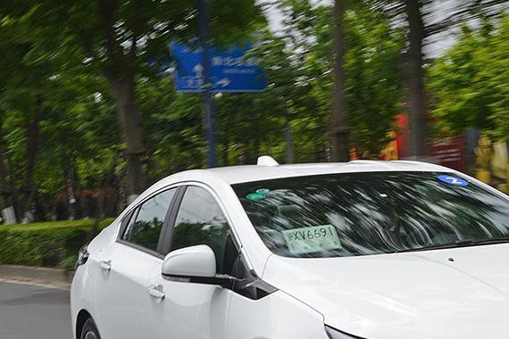 油耗低、动力强还有买车补贴！为啥我还没买这些车？