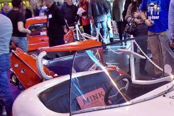 Lambretta进口商的实验小车