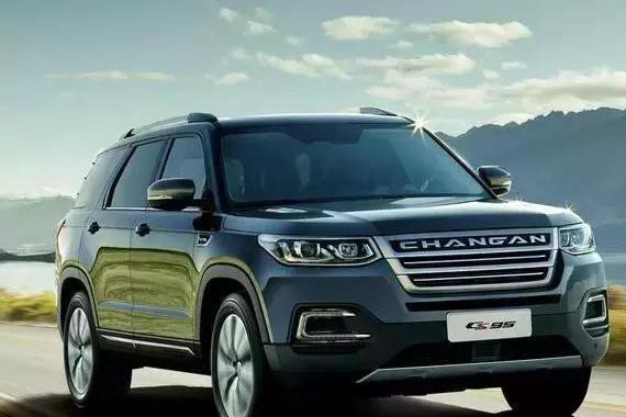 用户口碑好到爆棚，长安CS95靠什么威压同级