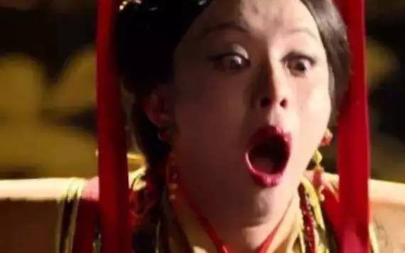 我朋友好像买了辆假奔驰