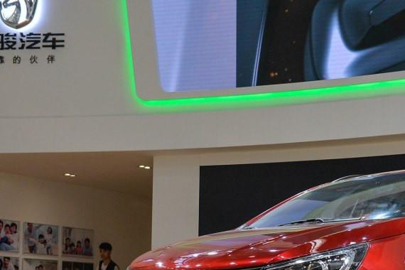 刚踏入社会的你 需要这样一款性价比很赞的小车