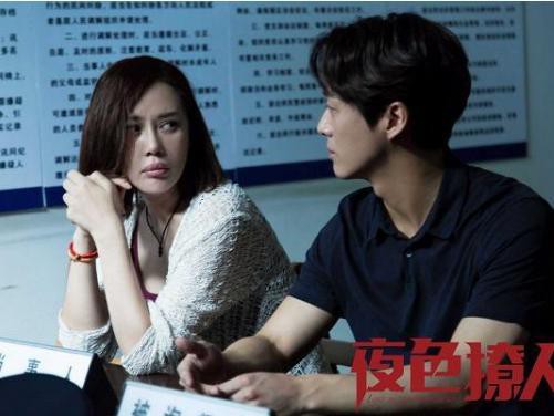 导演界曾一举击败张艺谋，低调座驾，一度是葛优伯乐