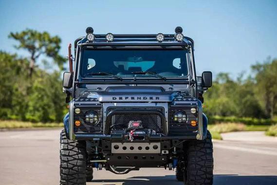 外观霸气山地平趟，SUV见到这台车，都自叹不如