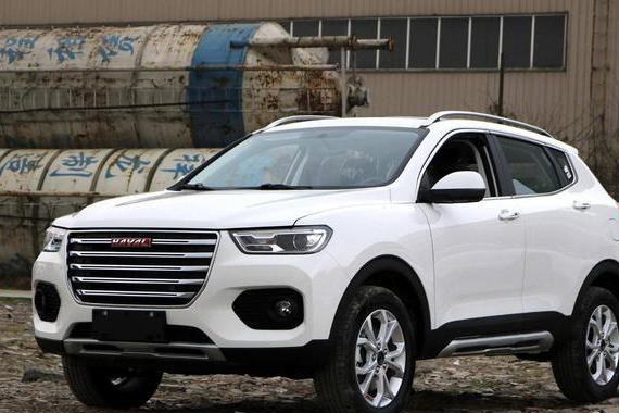 越来越像合资车，车尾像卡宴、车头像Q7，比H6便宜