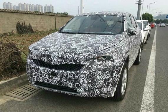 计划2018年发布 曝疑似奇瑞7座SUV谍照