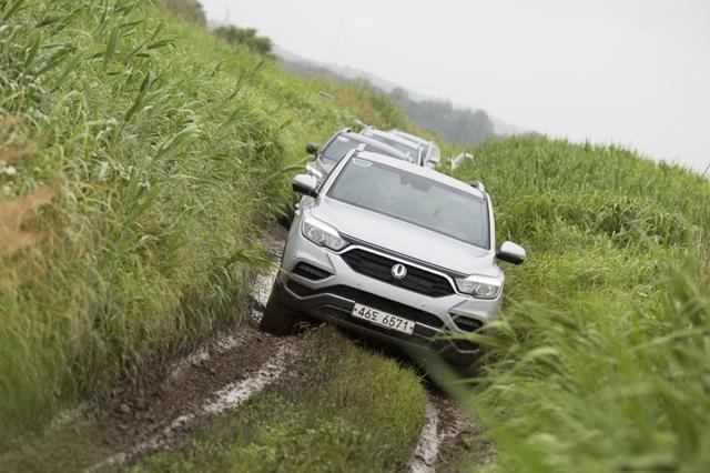 双龙的自我救赎！海外试驾G4 Rexton