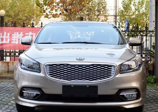 这款中级车，降价成10万，比博瑞厚道，销量仅百台