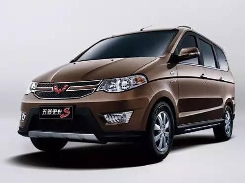 五菱宏光走下神坛 神车朗逸逆袭登顶