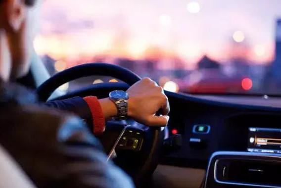 花20万的钱，给你翻倍的驾乘感受，迈腾靠边站