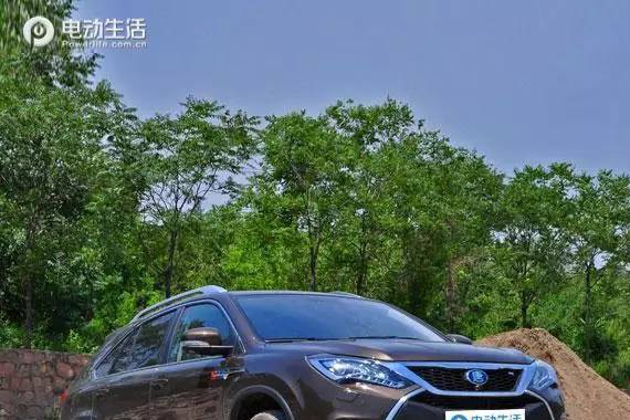动力迅猛的7座SUV 比亚迪唐100 PHEV图解