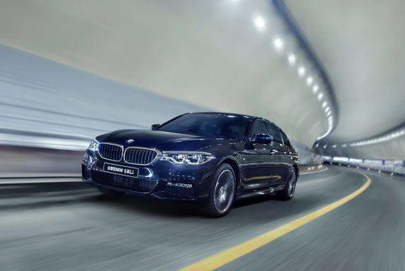 除了轴距，国产新5系到底比对手们“长”在哪