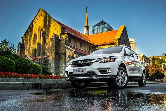 天津一汽怒砸40亿布局新车 这款顶配才8.99万的SUV