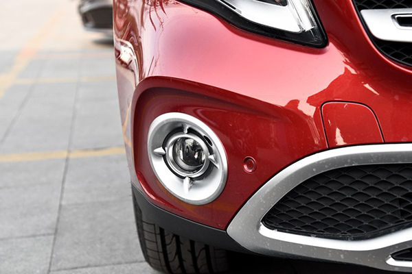 奔驰新一代GLA SUV上市 售价27.18—39.90万元