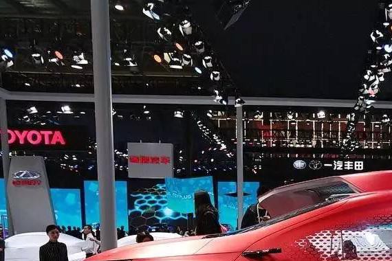 奔跑的明星座驾新款来袭 奇瑞首款七座SUV瑞虎9曝光