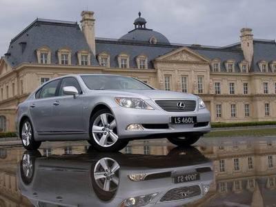 舒适度10佳之一的豪华轿车，如今陡降8.1万元！