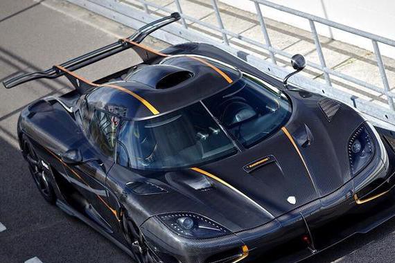 买菜车玩起了性能，飞度摇身一变成为了超跑GK5？