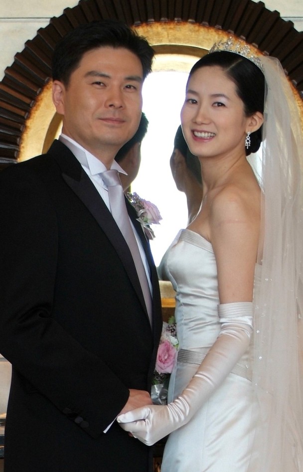 韩国最有气质女星表面幸福却因压力服药送院|沈银河|李英爱|郑豪泳