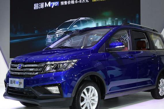 国民良心车，售价一致却比五菱宏光豪华