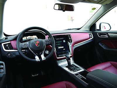 上汽荣威RX5智尊版 实力更强