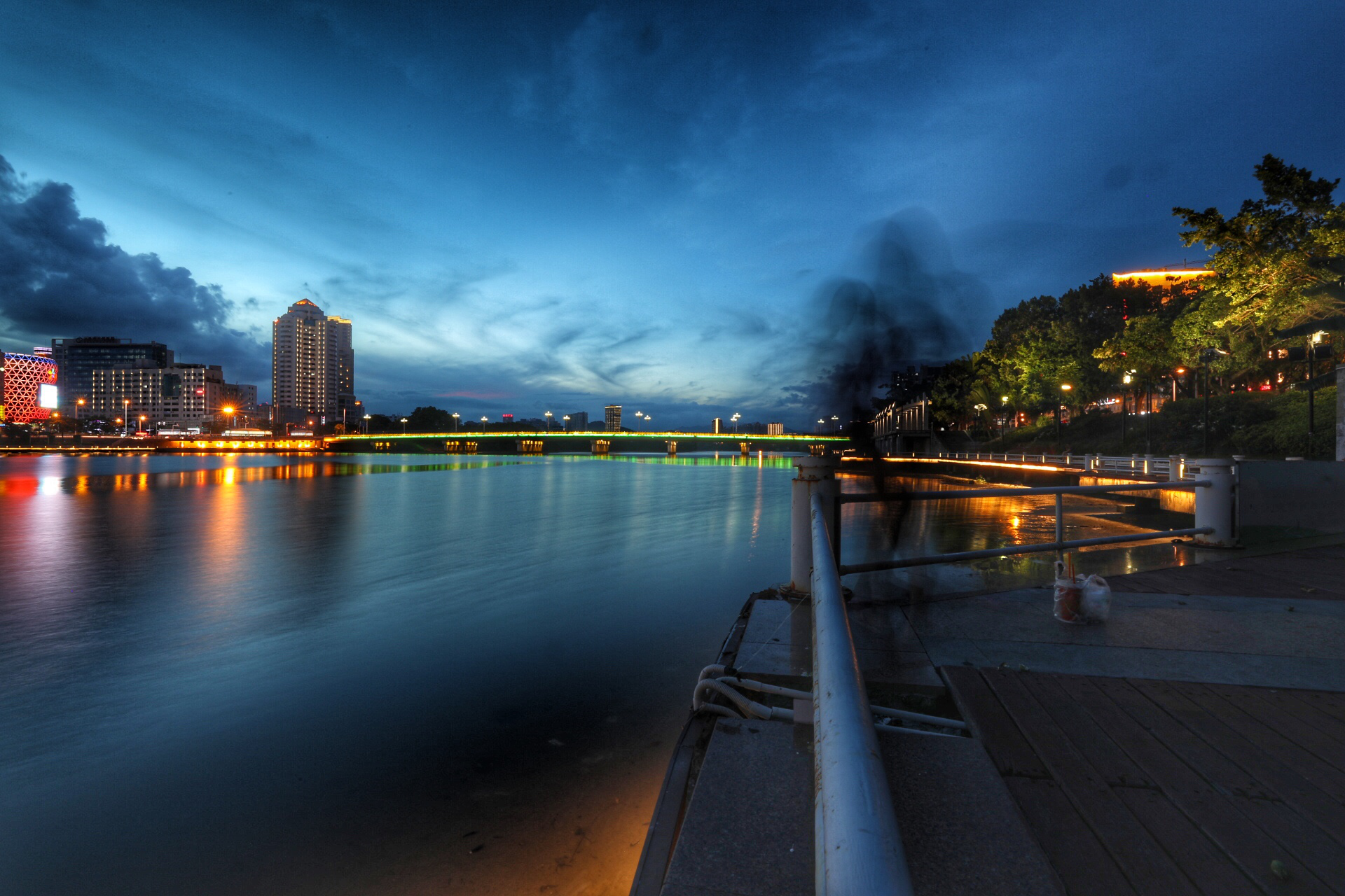摄影师都被今晚三亚河的美震撼了|三亚河|摄影师|三亚_新浪新闻