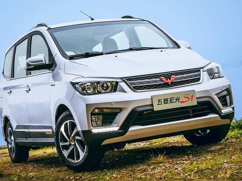 对手虎视眈眈，五菱还能保住MPV老大的地位吗？