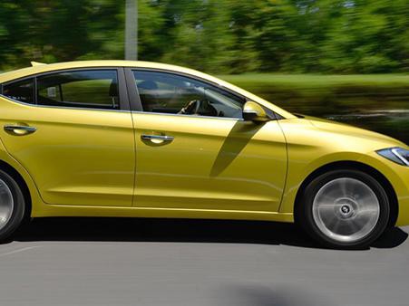 10万级别家用车 一日一韩该怎么选？