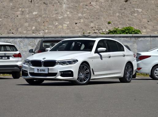 全新宝马5系Li正式上市,看完价格你选它还是奔驰E级