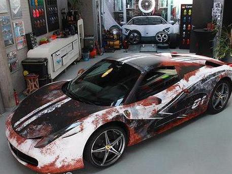 草丛中的破烂车，谁知握住方向盘就热血沸腾!