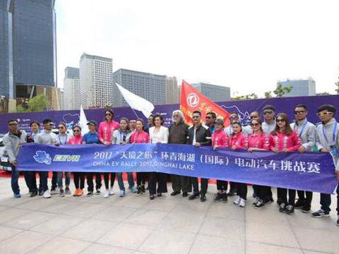 东风风神E70征服青海湖 一举斩获两项大奖！