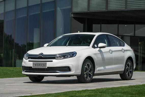 一条路走到黑，全新雪铁龙C5配置太低恐难热销？