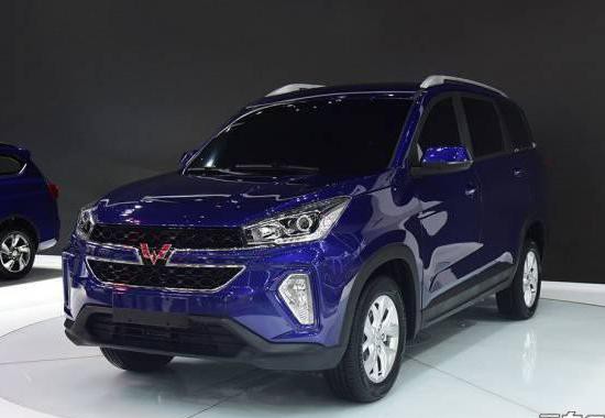 五菱再出新车！这次是7座SUV 内饰太漂亮了