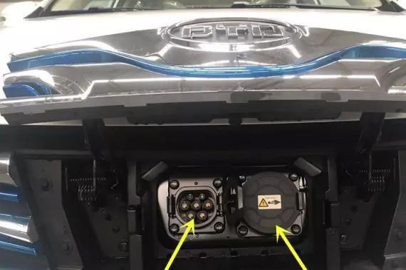 电动车下雨天到底能不能充电？实验结果是这样的