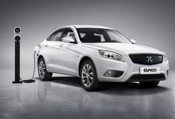 补贴后15.89万，北汽新能源EU400上市