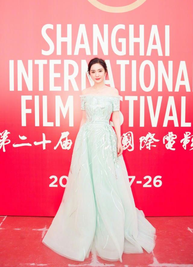 你们觉得最近杨幂的造型怎么样呢?评论里告诉我吧!