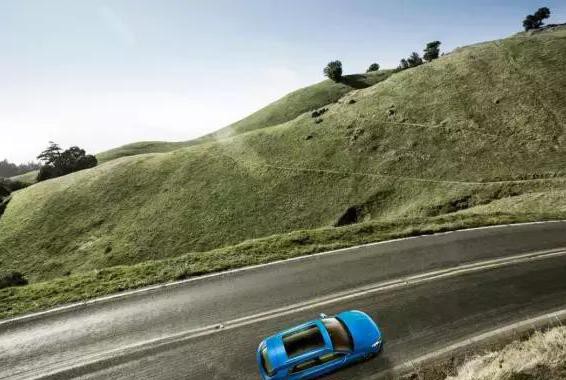 自主中型SUV前三，众泰SR9火炎焱燚！