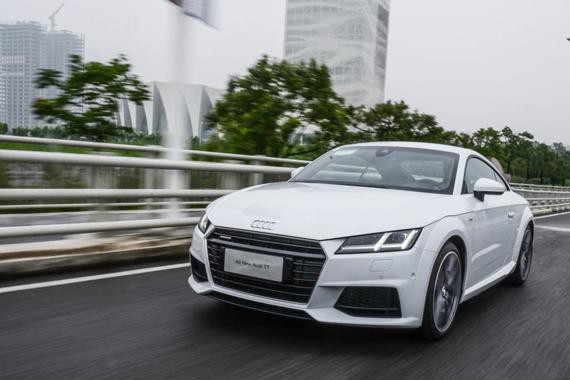 这些又酷又抢眼的好车 一开上就不想下来了！