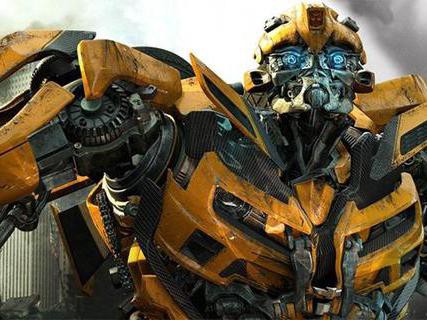 虽然《变形金刚5》很辣鸡，但是汽车智能还是不错！