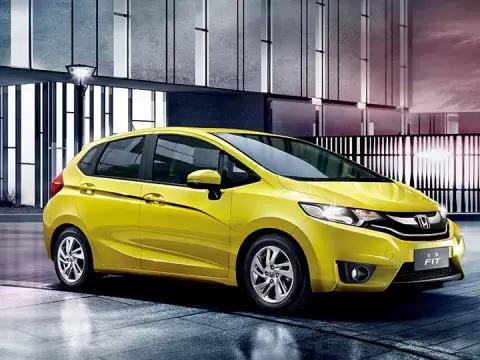 月销10000辆！10万内最受欢迎合资车就是Ta