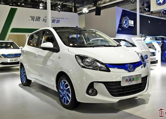 传统燃油车热火朝天，新能源车也遍地开花