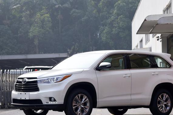 汉兰达最恨0它，没几天就称霸市场，抢尽汉兰达风头