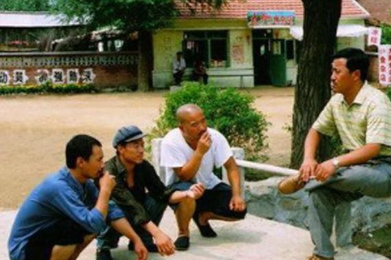 看遍三年教授“10万元买什么车”，阿牛终于出手了