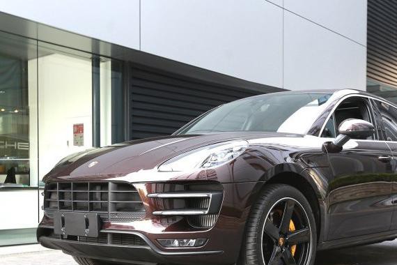 说众泰想保时捷，说保时捷想众泰，看看进口保时捷吧