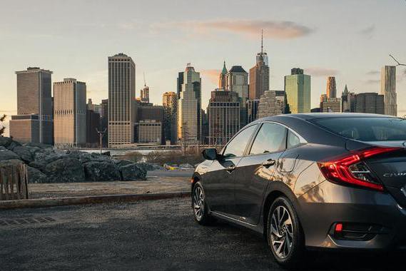 买发动机送车，再送10AT变速箱，十代雅阁有点狠