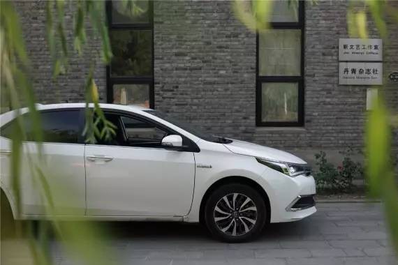 真正的双擎车用起来到底怎么样？看完这篇你就懂了！