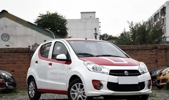 6万预算应该买奥迪还是奥拓？