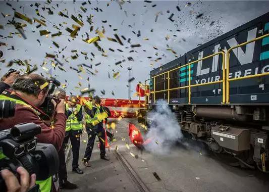 销量下跌的沃尔沃S90让BBA高层很放心