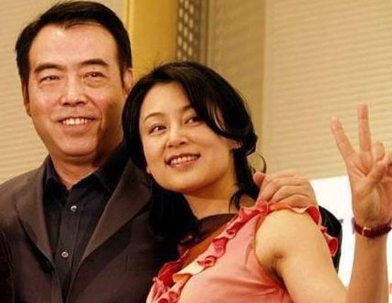 看了倪萍和洪晃的旧照片，真心搞不懂陈凯歌为何喜欢上陈红